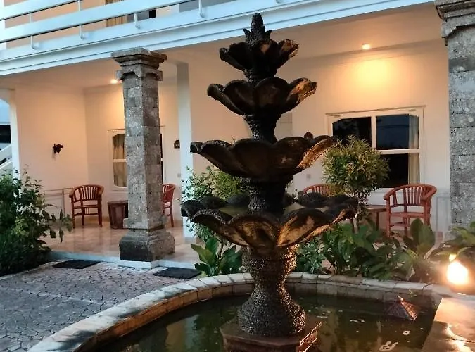Grand Kumala - Kumala Kuta Bali ホテル 3*